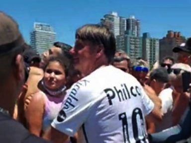 Bolsonaro e seus boçais usam Lei Rouanet para estimular aglomerações