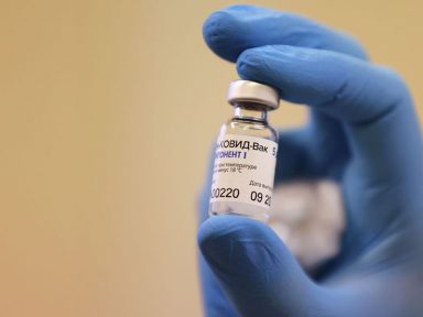 Mais de 2 mil municípios aderem a consórcio para compra de vacinas