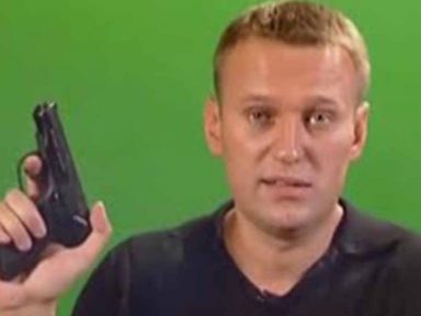 Para proteger neonazista Navalny, EUA sancionam autoridades russas