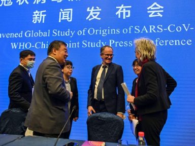 China e OMS atuarão em conjunto no rastreamento mundial das origens da Covid-19