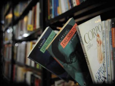 Guedes quer dificultar acesso dos pobres à leitura