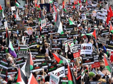Ato solidário à Palestina reúne 200 mil em Londres