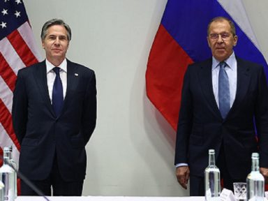 Reunião Lavrov-Blinken: Rússia pronta para “diálogo sobre estabilidade estratégica”