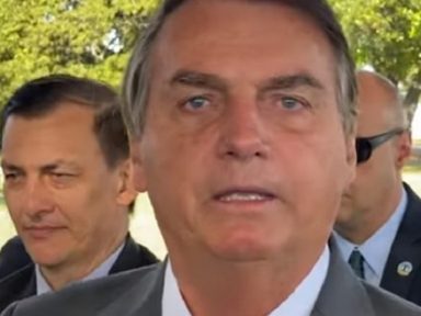 Em 1999, Bolsonaro sugeriu tortura para quem tenta se calar em CPI