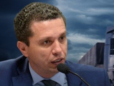 Deputado Pinato sugere que Bolsonaro está com “grave doença mental” ao atacar a China