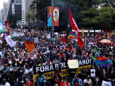 Todos às ruas contra Bolsonaro. Estudantes dizem sim à antecipação dos atos para o dia 3