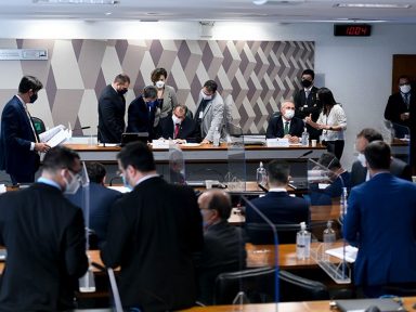 CPI aprova quebra de sigilos de Pazuello, Ernesto Araújo e “gabinete paralelo”
