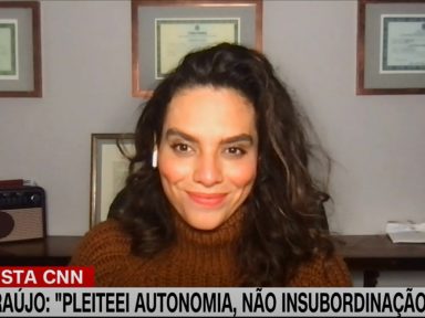 “Anacrônica e sem cabimento”, diz Luana Araújo sobre insistência na cloroquina