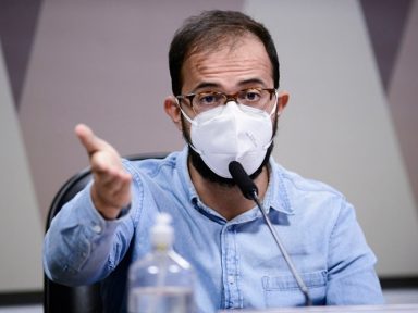 Perseguição: governo bloqueia servidor que denunciou corrupção na compra da Covaxin