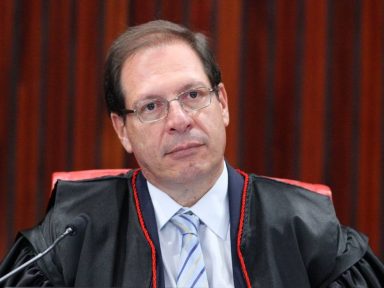 TSE dá prazo para Bolsonaro apresentar provas de fraude nas eleições
