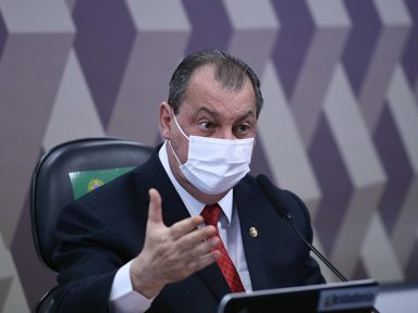 Aziz antecipa depoimento de Queiroga: “ele mentiu aqui”