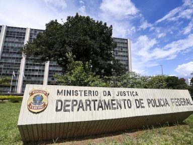PF não acha registro algum de inquérito aberto sobre a Covaxin que Bolsonaro prometeu investigar