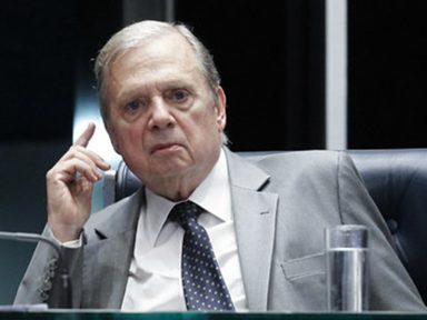 “O grande chefe” dessa tragédia da Covid “é Bolsonaro e haverá responsabilização”, diz Tasso