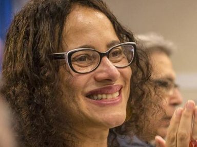 Aprovação da urgência do PL da federação “é uma vitória significativa para a democracia”, diz Luciana