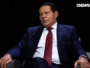 STF ordena nova ida de Mourão à PF para explicar ligação misteriosa de Bolsonaro