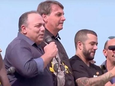 Comando do Exército decide não punir Pazuello por participar em ato político de Bolsonaro