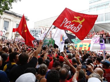 PCdoB debate formar Federação Partidária pela “reconstrução nacional e defesa da democracia”