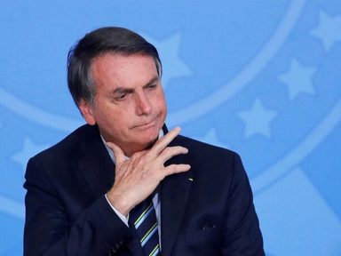 Bolsonaro defende voto impresso para reforçar sua obsessão golpista