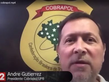 Encontro Nacional reúne servidores públicos, parlamentares e centrais contra PEC 32