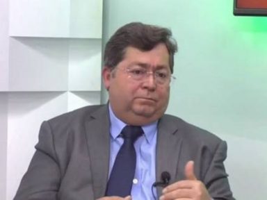 Diretor que deu aval para pastor negociar vacina superfaturada é exonerado