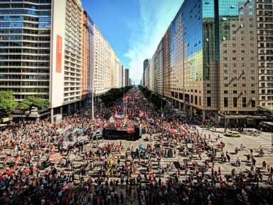 70 mil pedem impeachment de Bolsonaro no Rio de Janeiro