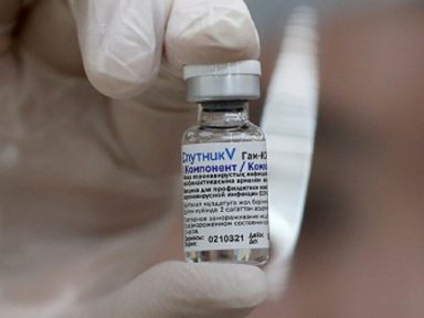 Peru adquire 20 milhões de doses da vacina Sputnik V