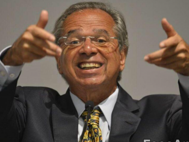 Luz vai subir e não adianta chorar, zomba Guedes
