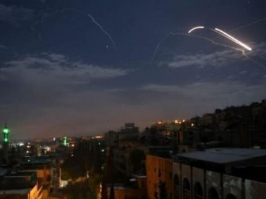 Síria derruba 22 mísseis israelenses lançados contra Damasco