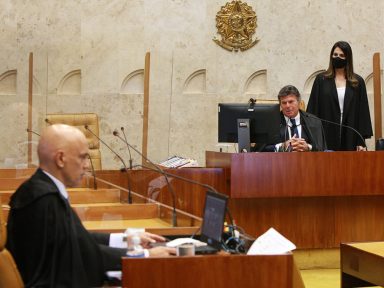 STJ e procuradores condenam pedido de impeachment de Moraes por Bolsonaro