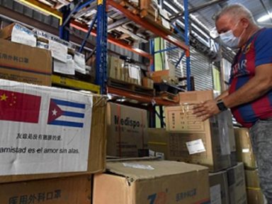 China insta EUA a “ouvir apelo mundial” e levantar bloqueio contra Cuba