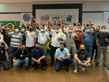 Caminhoneiros unificam reivindicações e defendem piso para cobrança de frete