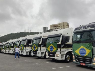 “Caminhoneiros” já balançam o coreto do próprio Bolsonaro