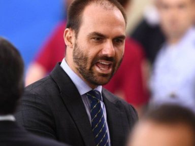 TJ-SP eleva pena de Eduardo Bolsonaro e agora terá que pagar R$ 35 mil por ofender jornalista