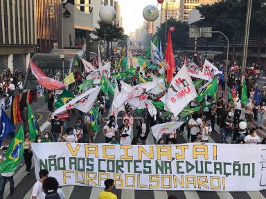 Movimentos estudantis convocam “todos às ruas no dia 12 contra Bolsonaro”