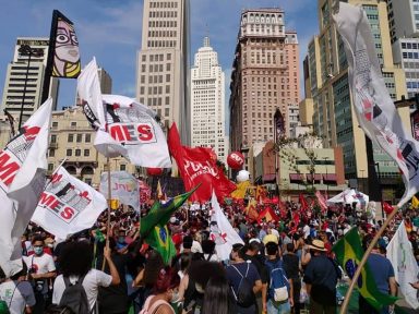 “Não sairemos das ruas! Todos à Paulista  contra Bolsonaro no dia 2”, convocam estudantes