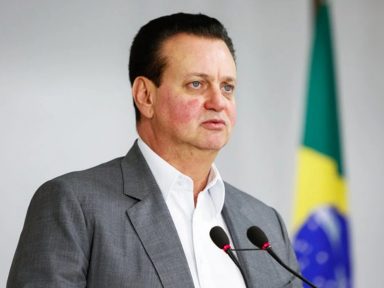 Kassab: Bolsonaro “vai escorregar”, “não podemos esperá-lo promover o golpe”