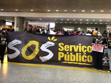 Sem apoio no Congresso, reforma administrativa tem votação adiada pela quarta vez