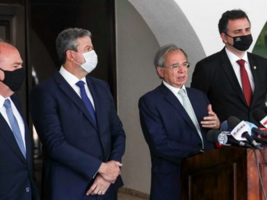 Guedes formaliza proposta de calote em precatórios