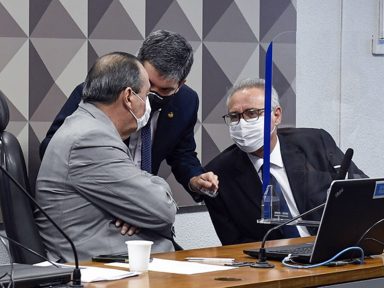 CPI: Renan vai pedir indiciamento de Bolsonaro por prevaricação