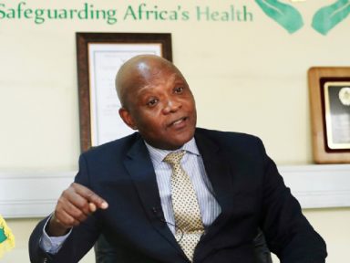 G7 dá calote de vacinas contra a Covid em países africanos, denuncia União Africana