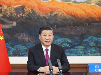 “Vamos intensificar a cooperação para a produção de vacinas”, destacou o presidente Xi