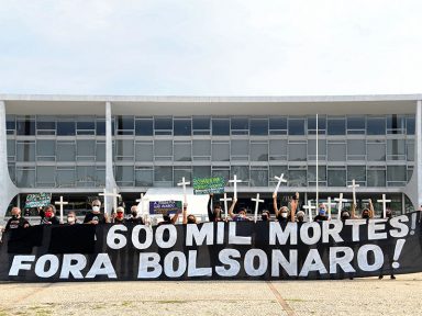 Brasil registra 600.077 mortes pela Covid-19