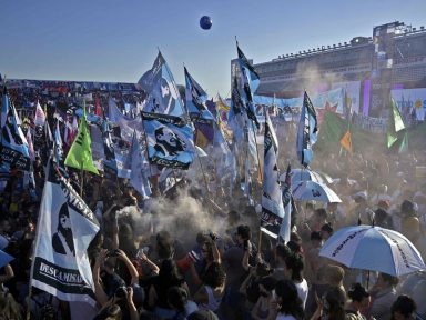 “A Argentina não vai se ajoelhar diante do FMI”, afirma Fernández