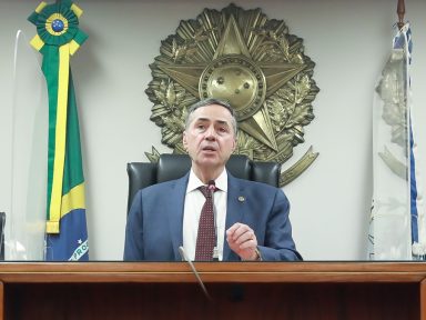 TSE antecipa inspeção das urnas eletrônicas em resposta aos ataques de Bolsonaro