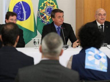 Pesquisadores denunciam Bolsonaro na Lancet por sabotagem e charlatanismo na pandemia