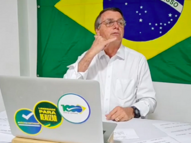 Sem saber que estava ao vivo, Bolsonaro fala sobre propina e indaga valor de vaga no STF