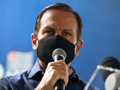 “Ministro da Saúde virou robô da gestão negacionista de Bolsonaro”, aponta Doria