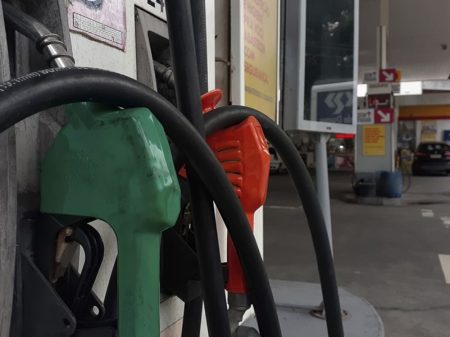 Litro do diesel ultrapassa R$ 6 nos postos
