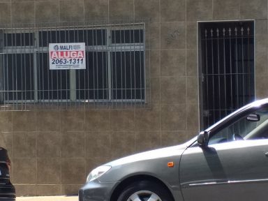 Até reajuste do aluguel está dolarizado