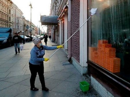 Governo da Rússia anuncia recesso e restrições para conter a pandemia